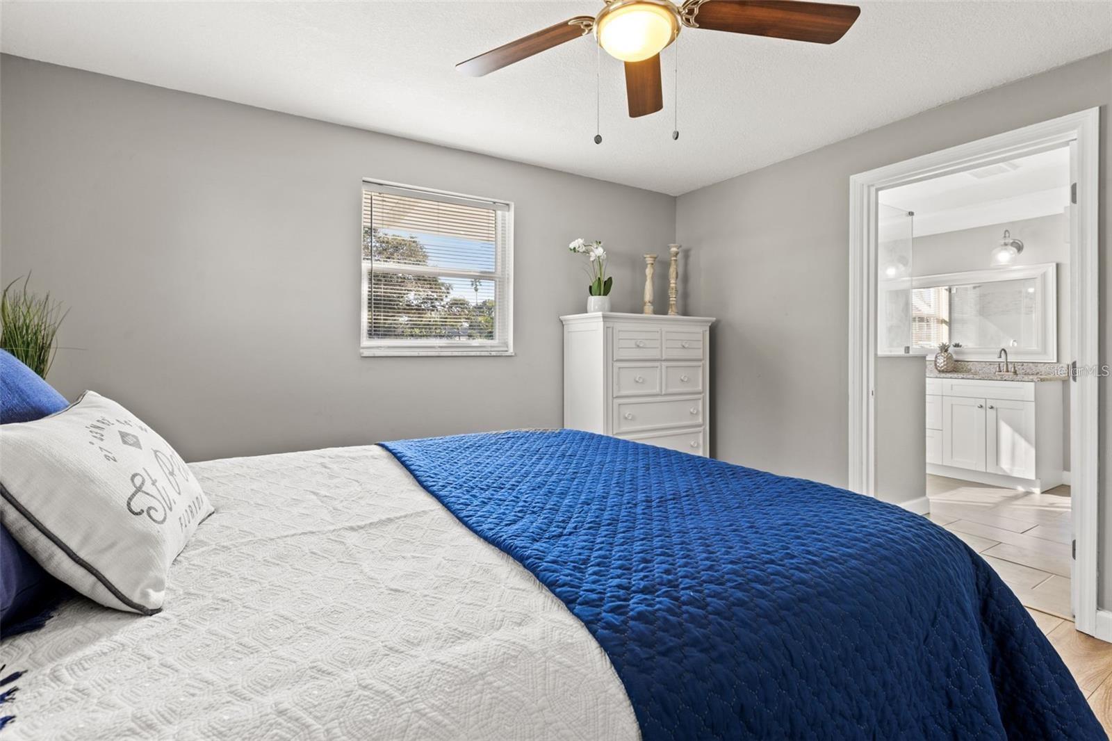 5510 BAYOU GRANDE BLVD NE