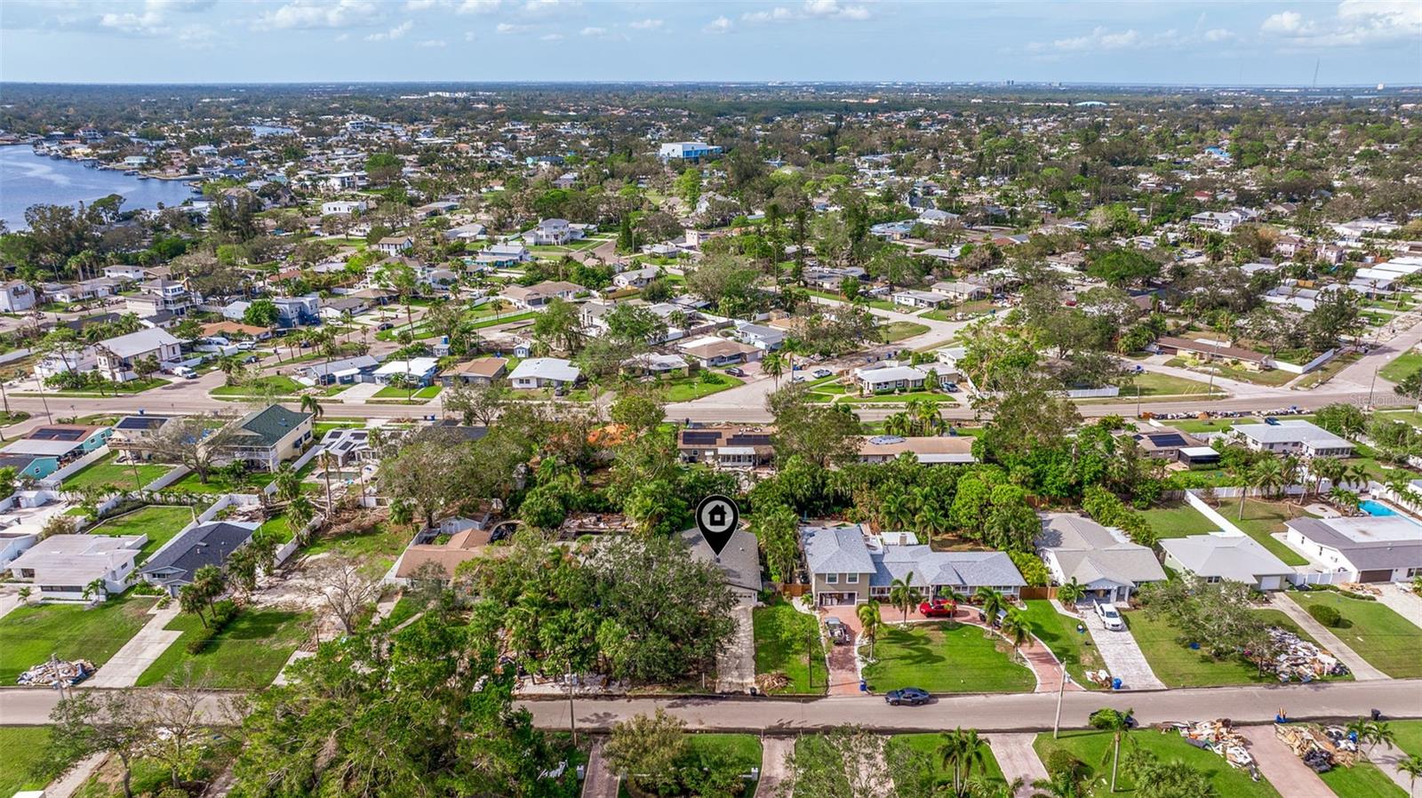 3700 BAYSHORE BLVD NE