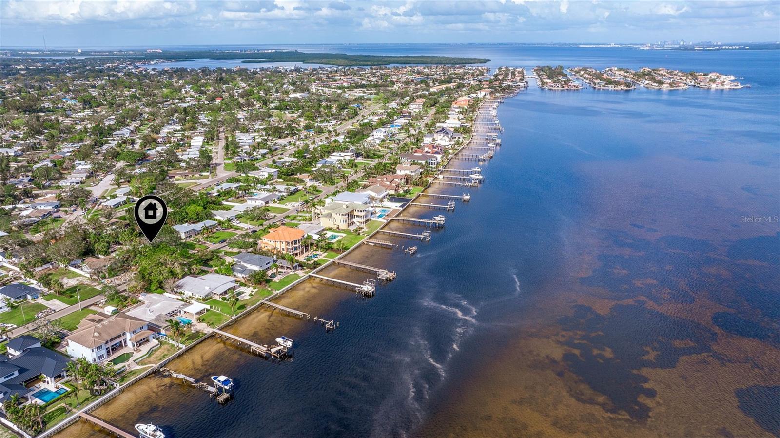 3700 BAYSHORE BLVD NE