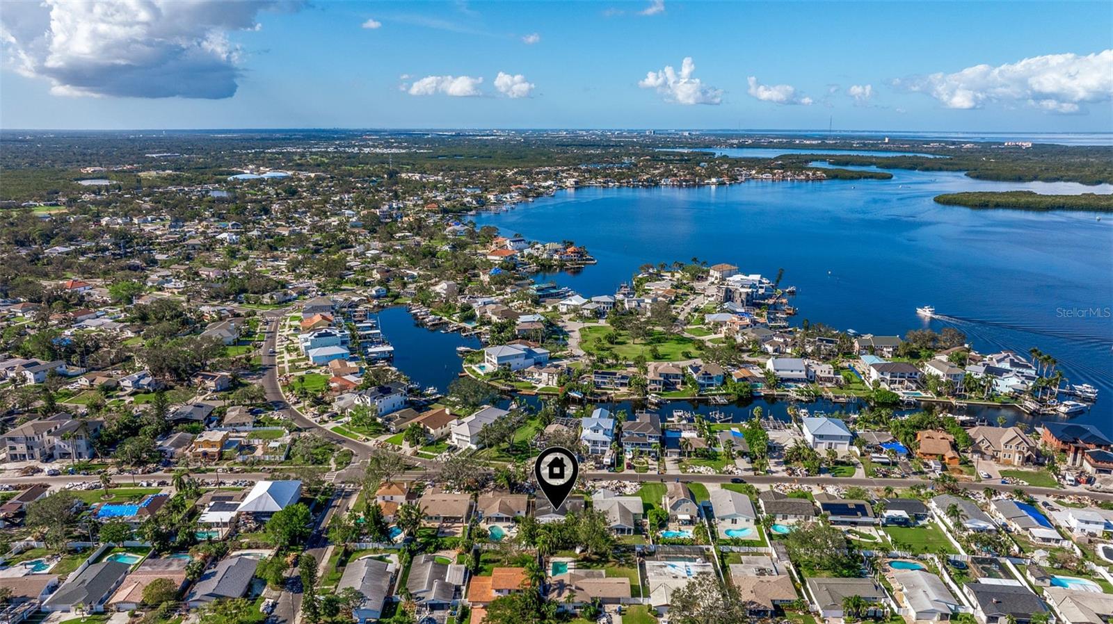 2026 BAYOU GRANDE BLVD NE