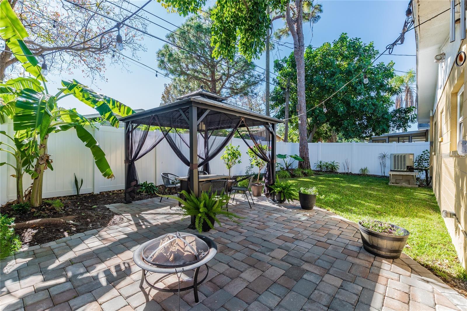 1710 SHORE ACRES BLVD NE