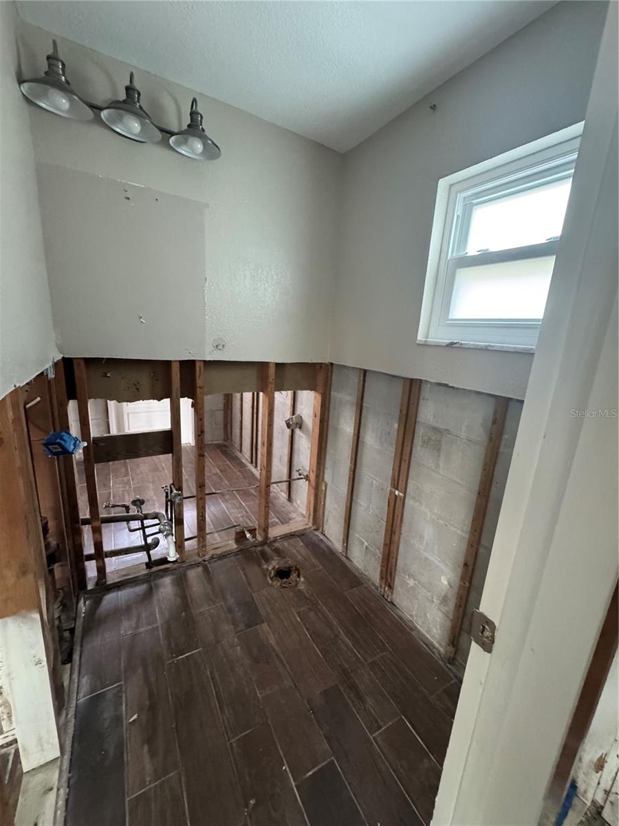 1863 NEW HAMPSHIRE AVE NE