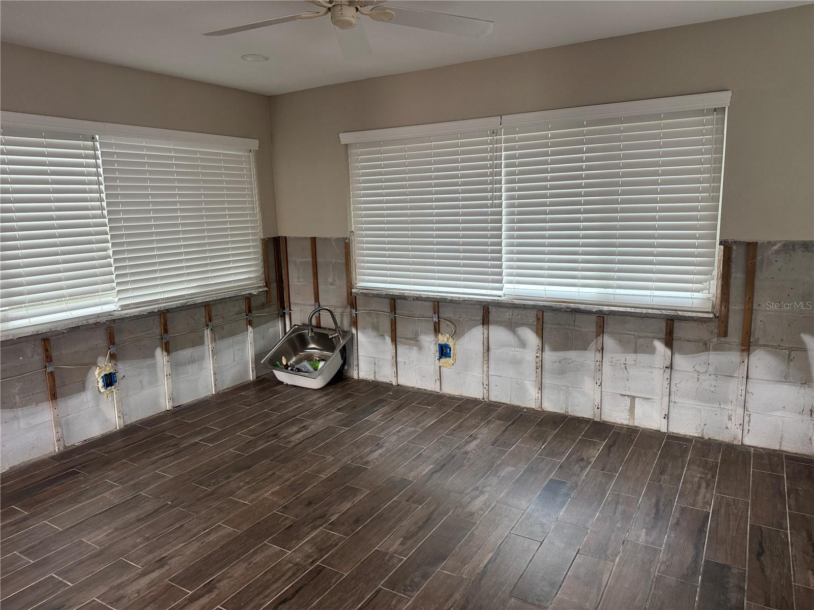 1863 NEW HAMPSHIRE AVE NE