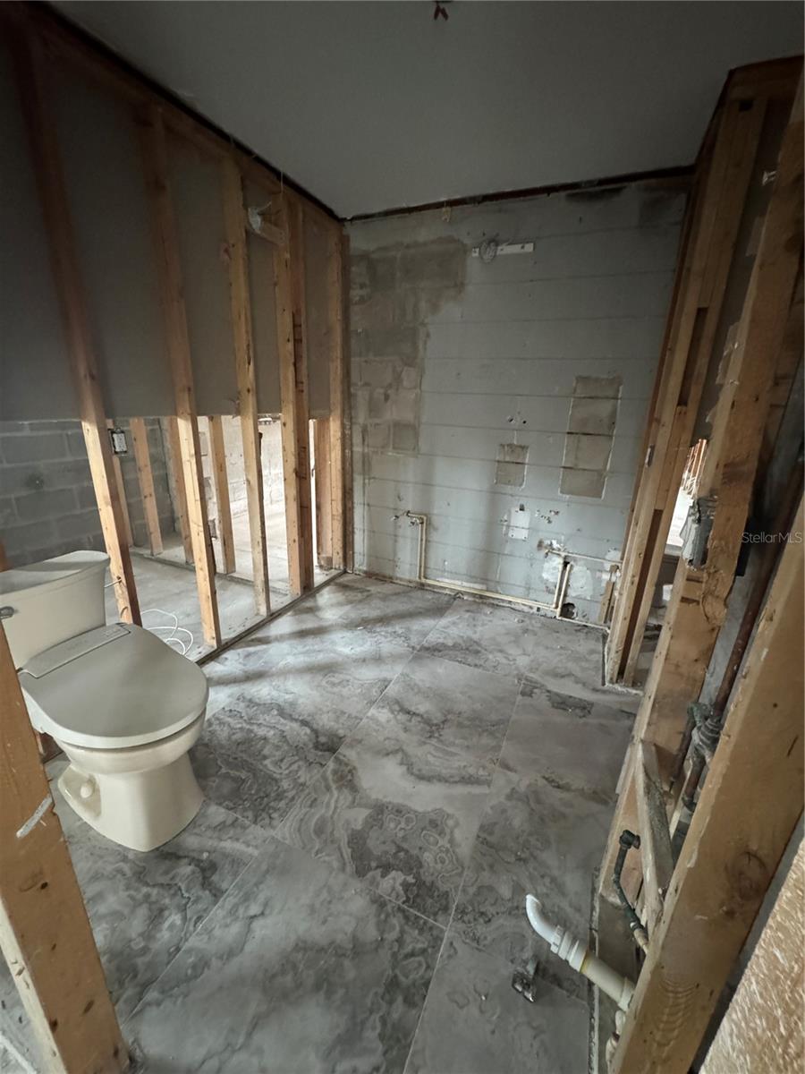 3518 BAYSHORE BLVD NE