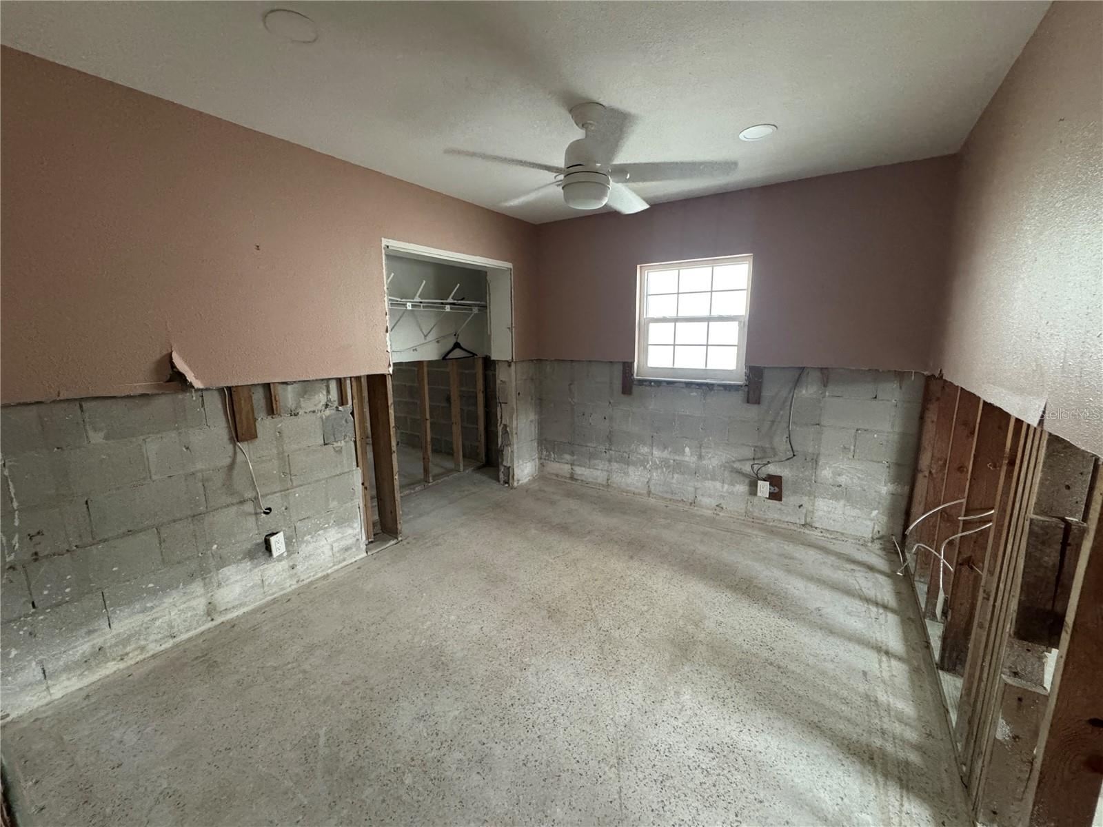 3518 BAYSHORE BLVD NE