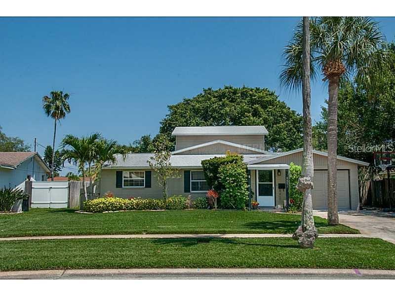 5731 VENETIAN BLVD NE