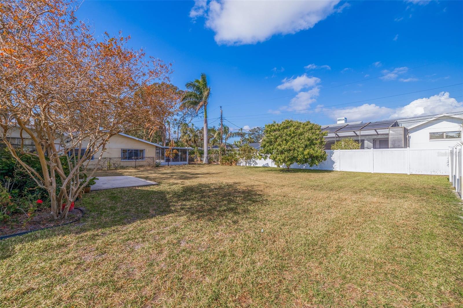 930 SNELL ISLE BLVD NE