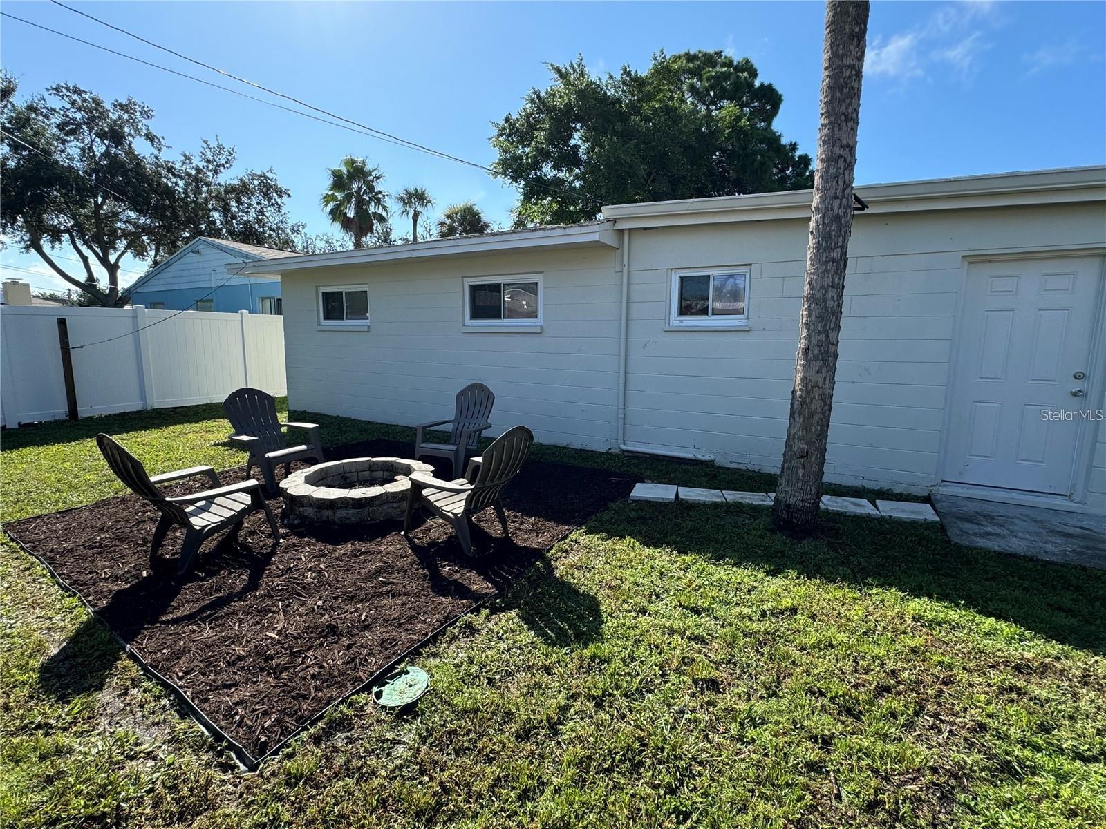 1849 NEW HAMPSHIRE AVE NE