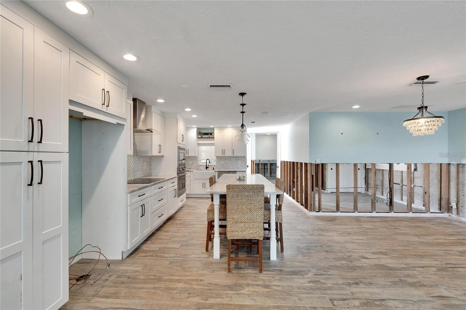 6323 BAYOU GRANDE BLVD NE