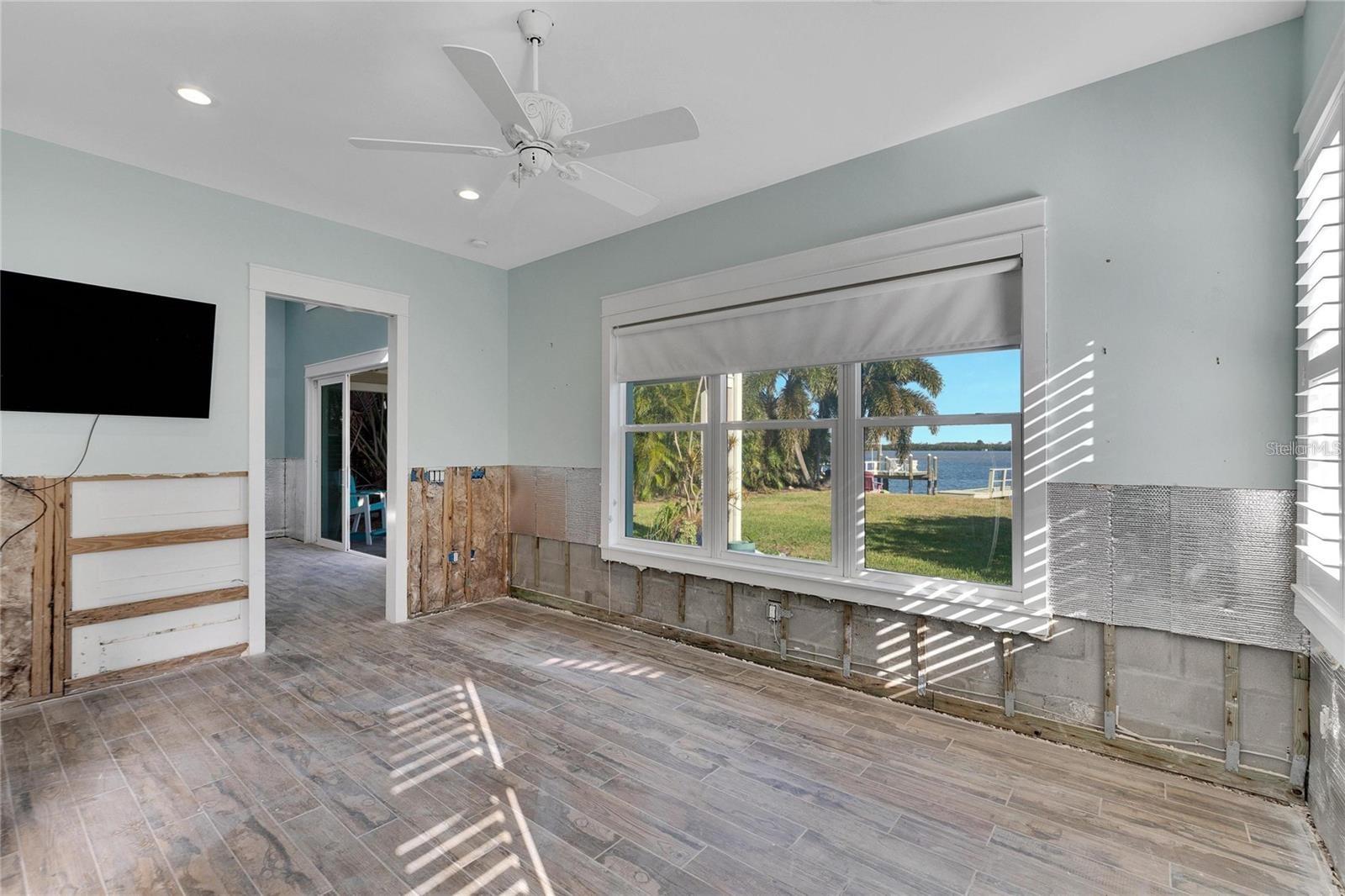 6323 BAYOU GRANDE BLVD NE