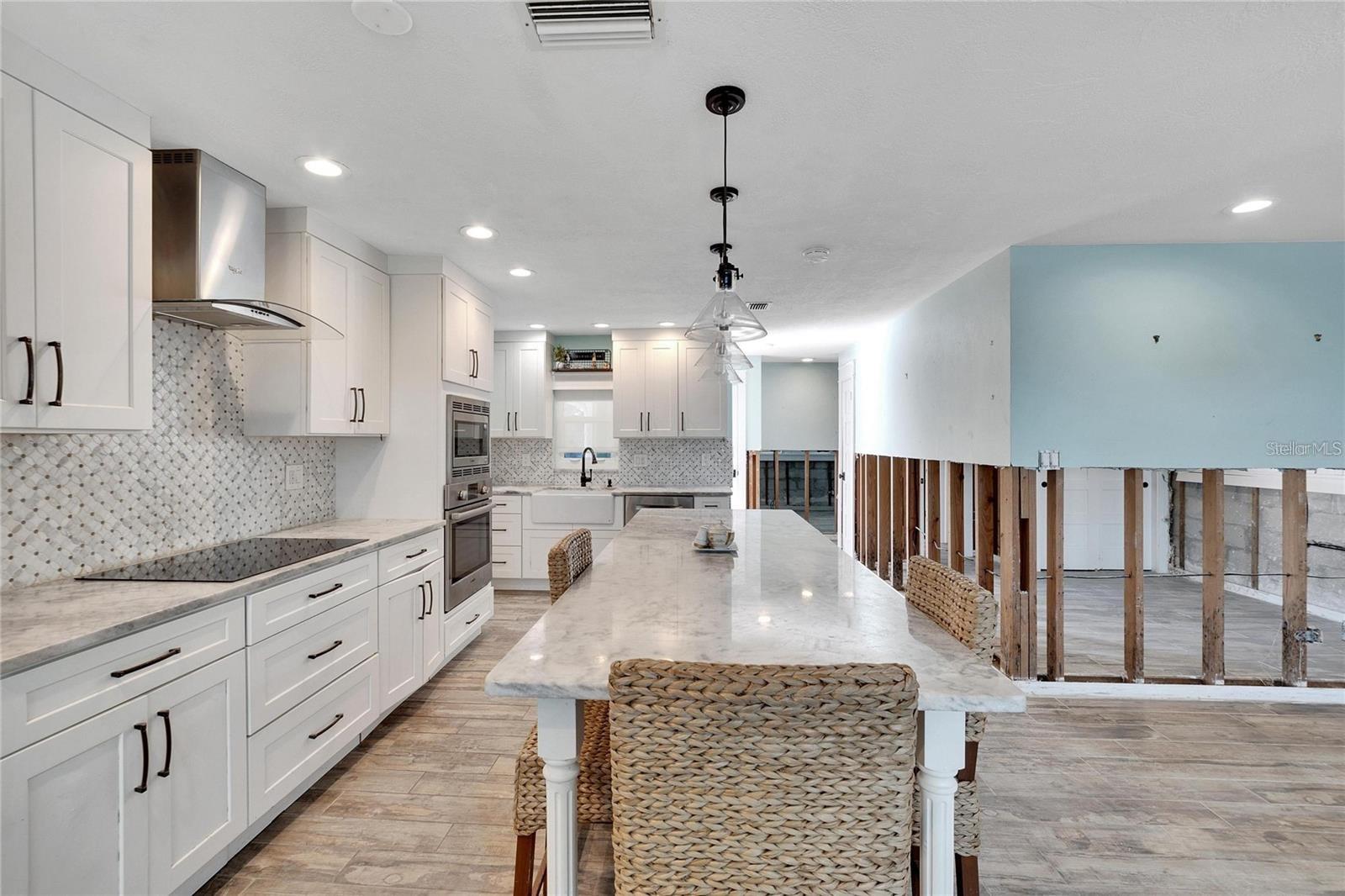 6323 BAYOU GRANDE BLVD NE