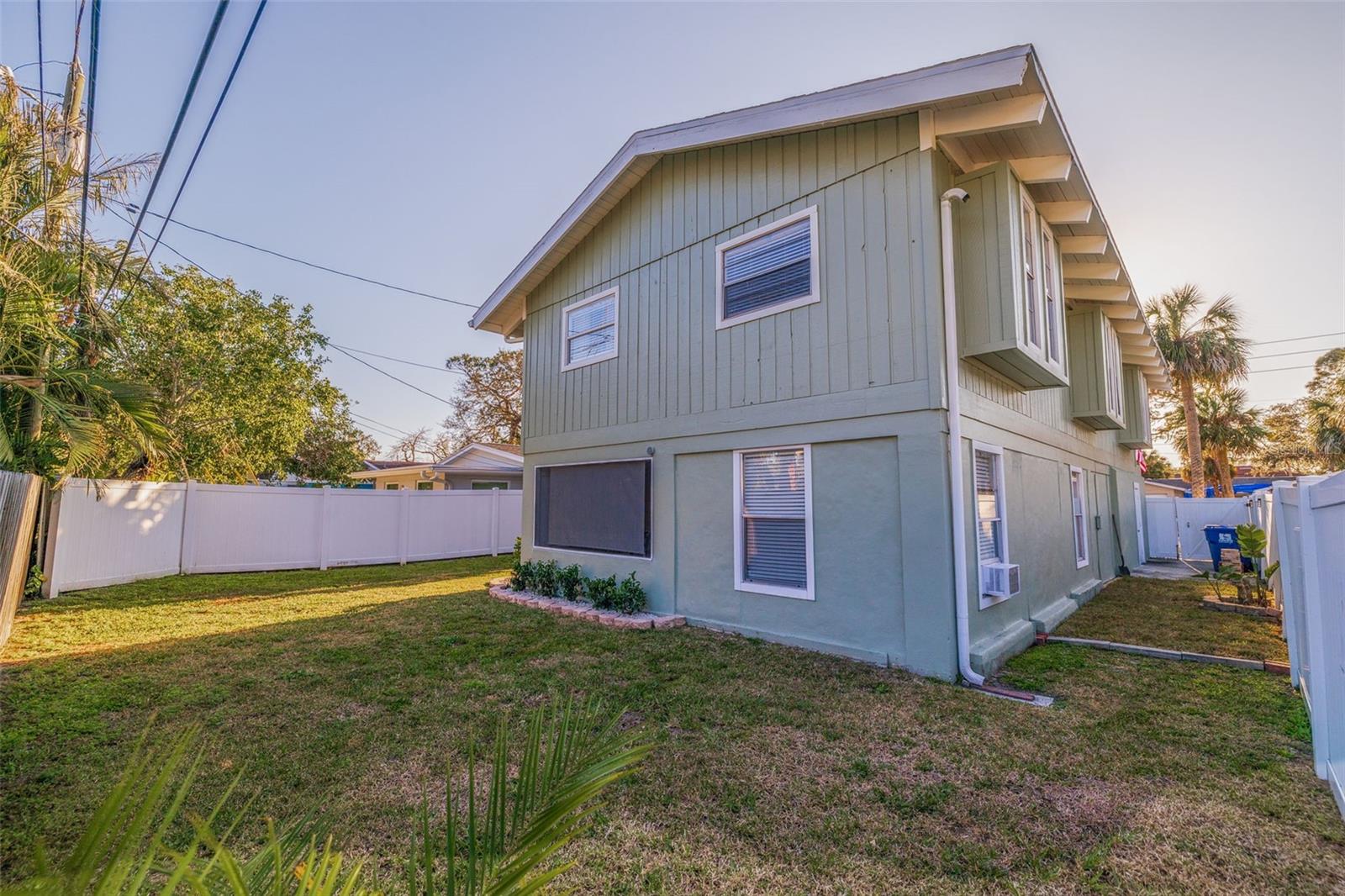 4919 CHANCELLOR ST NE