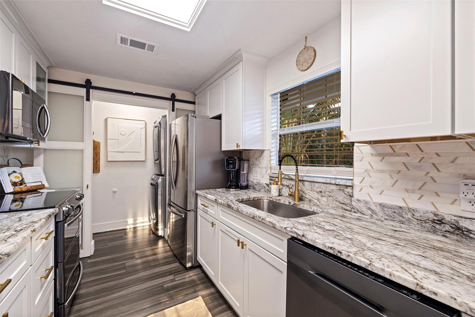 4919 CHANCELLOR ST NE