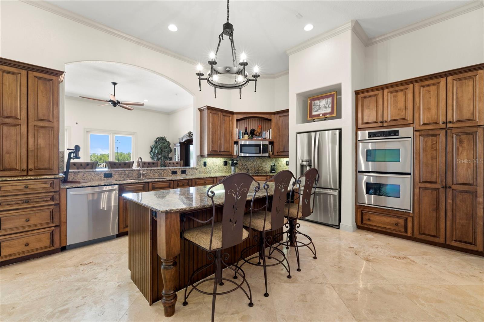 1076 PASEO DEL RIO NE