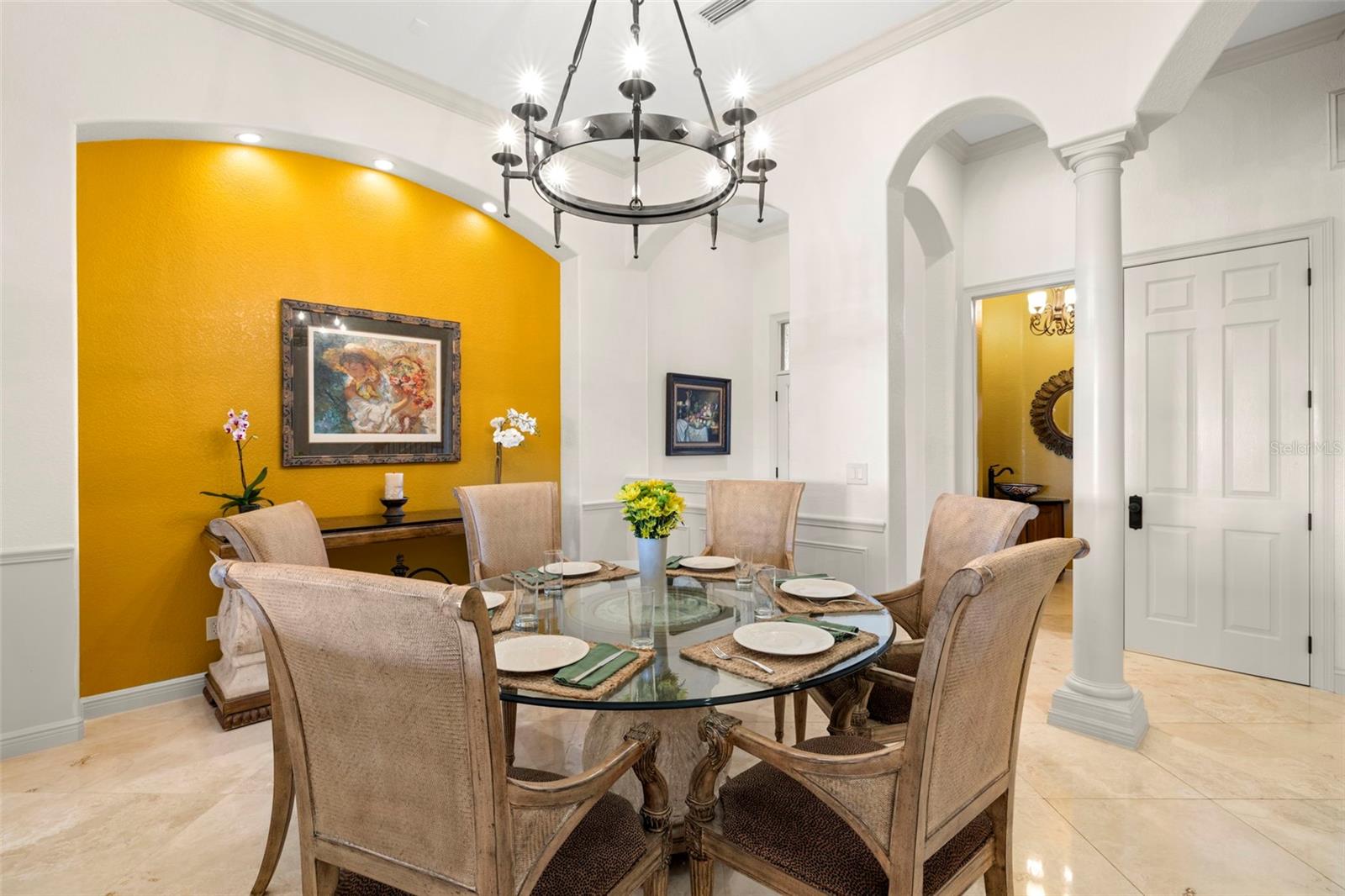 1076 PASEO DEL RIO NE