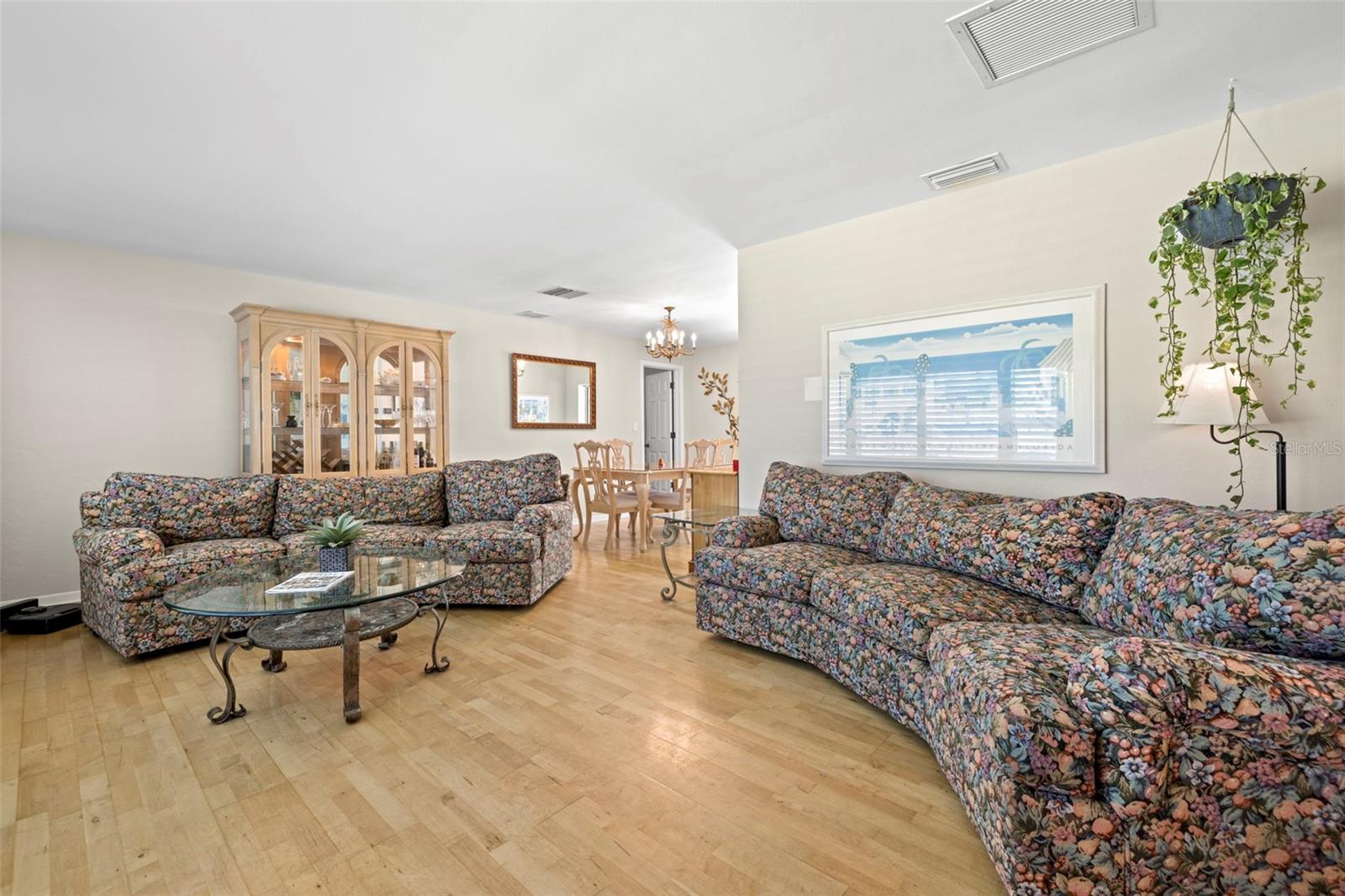 1508 EDEN ISLE BLVD NE