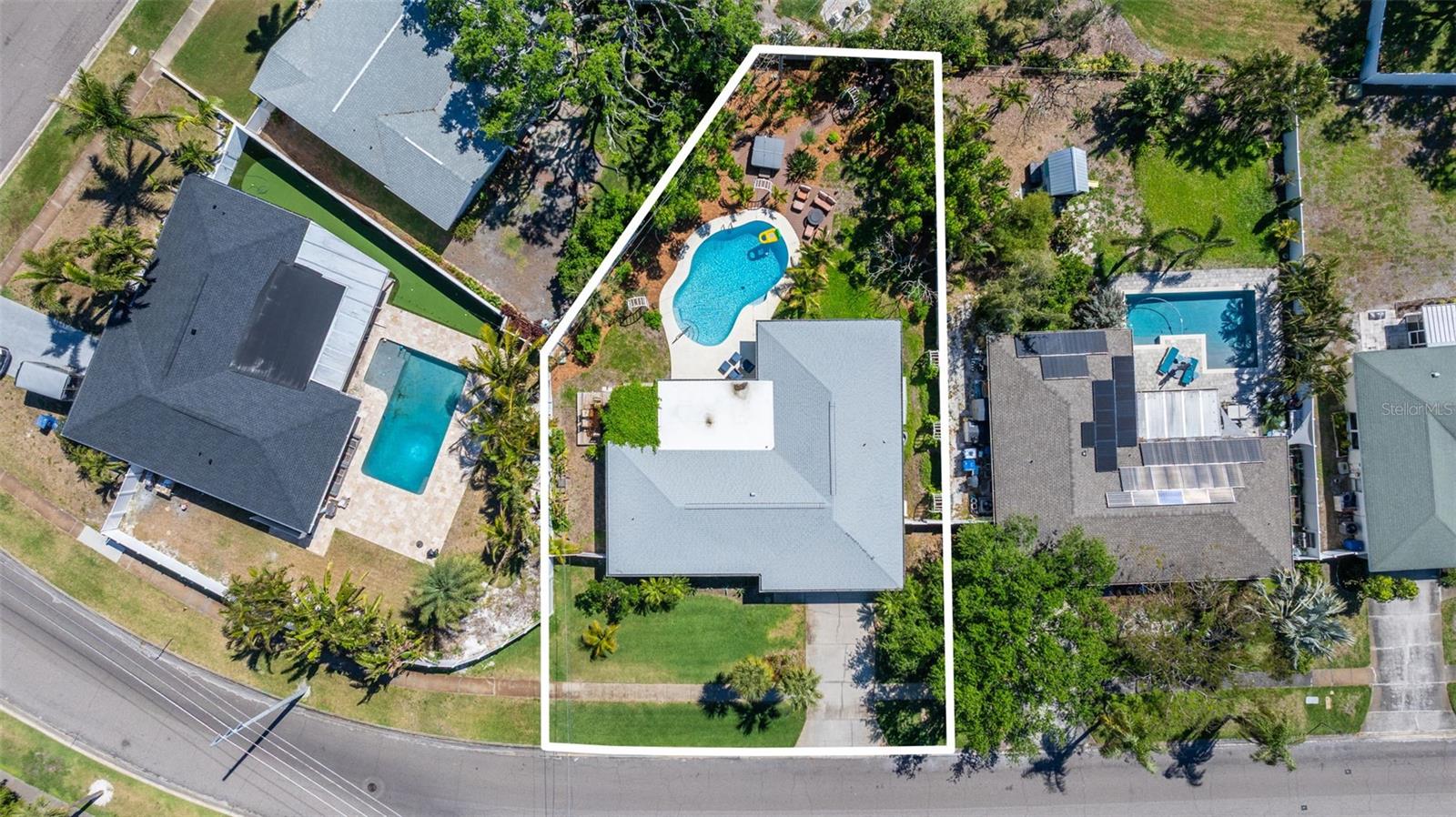 1508 EDEN ISLE BLVD NE