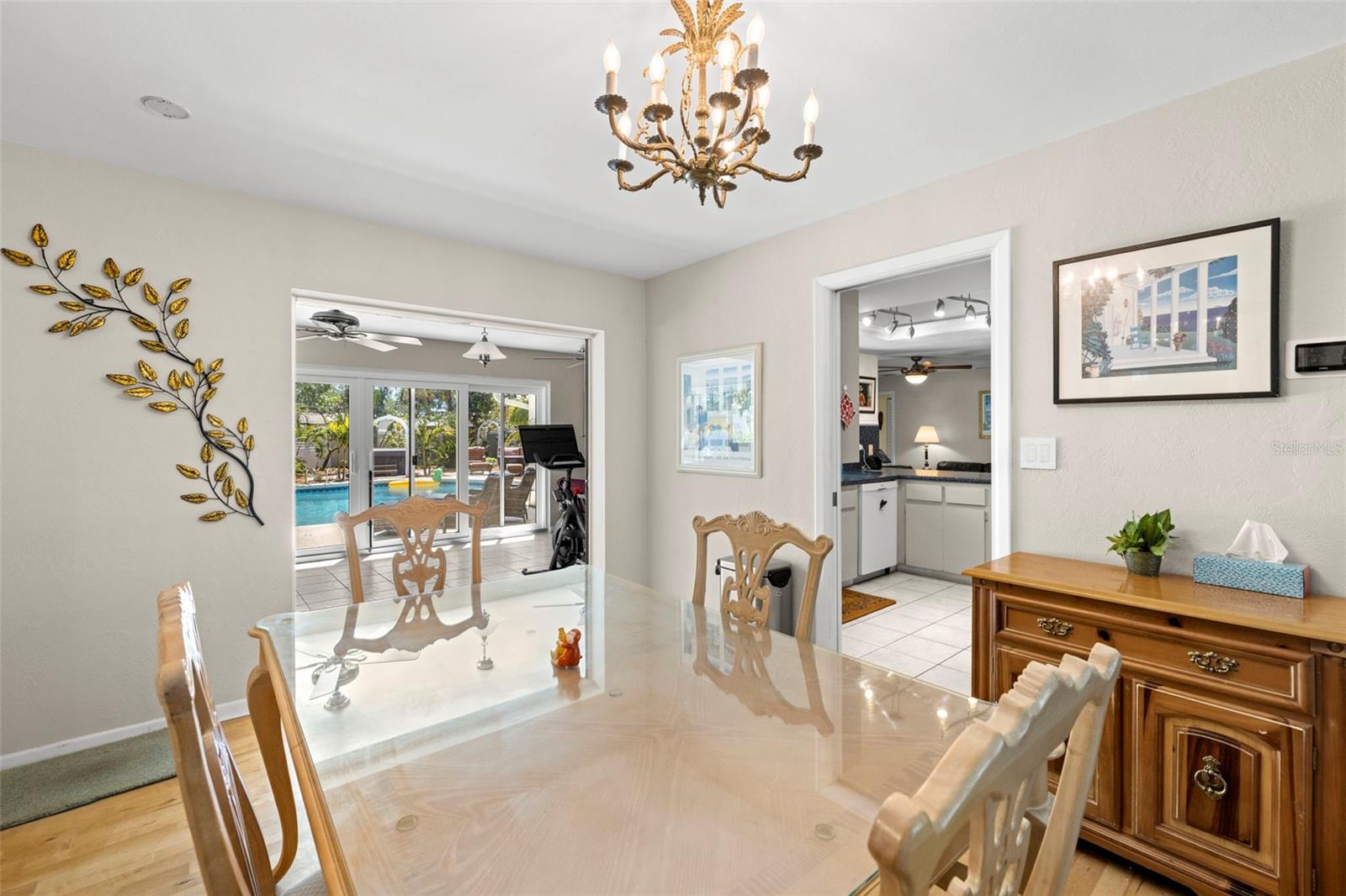 1508 EDEN ISLE BLVD NE