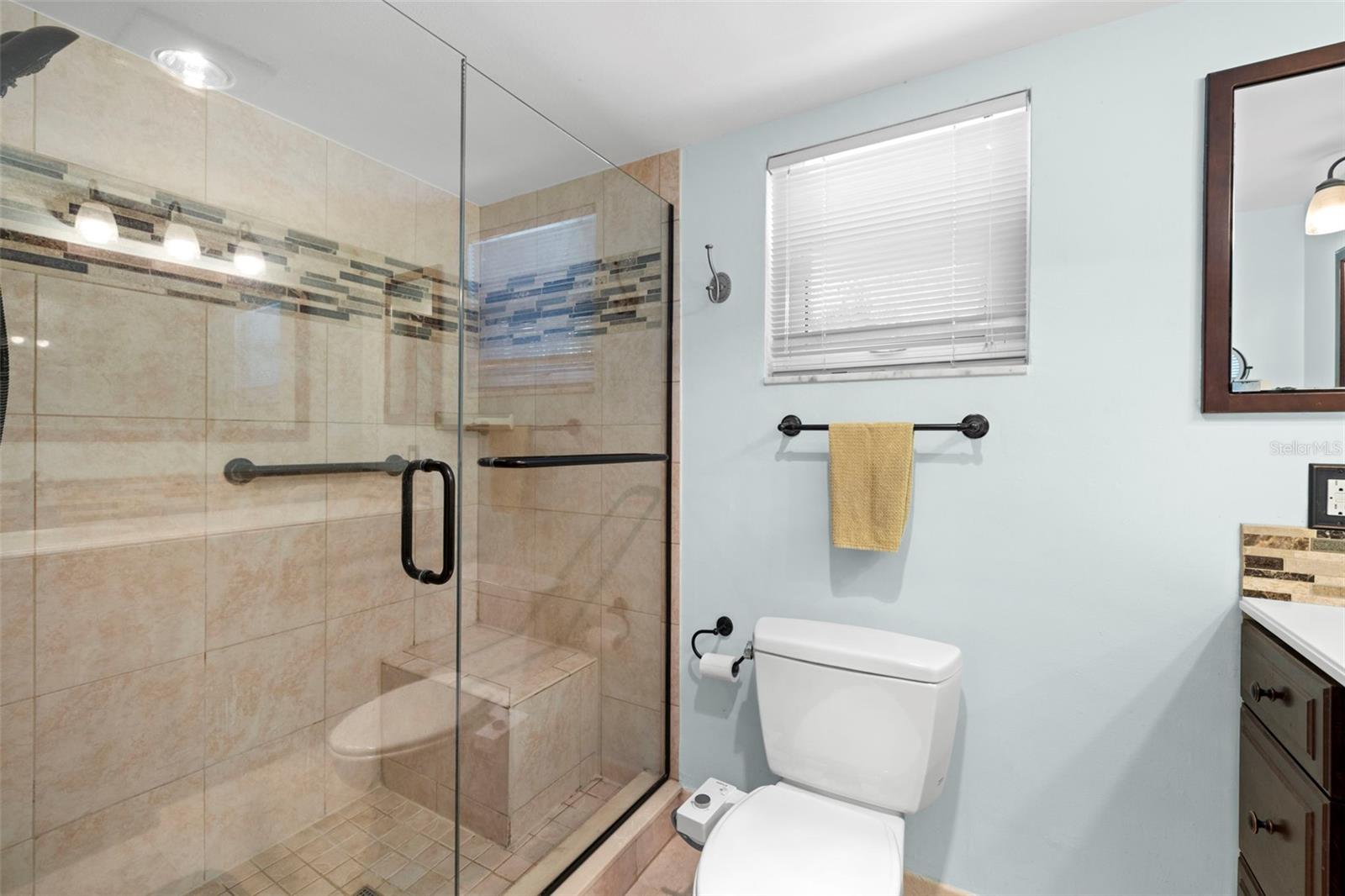 1508 EDEN ISLE BLVD NE