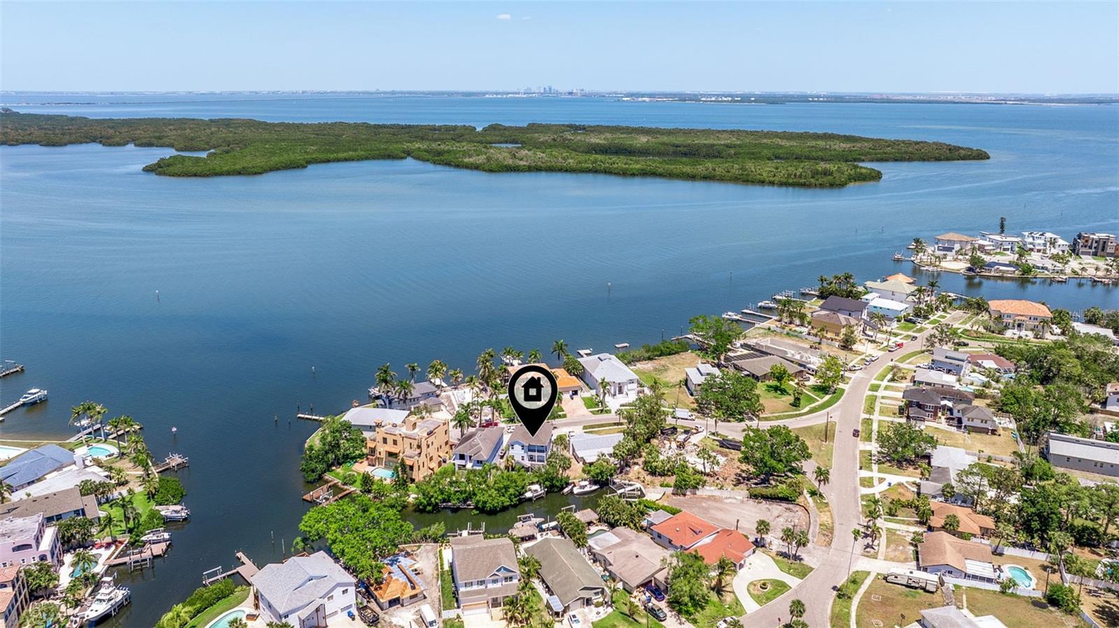 1811 BAYOU GRANDE BLVD NE