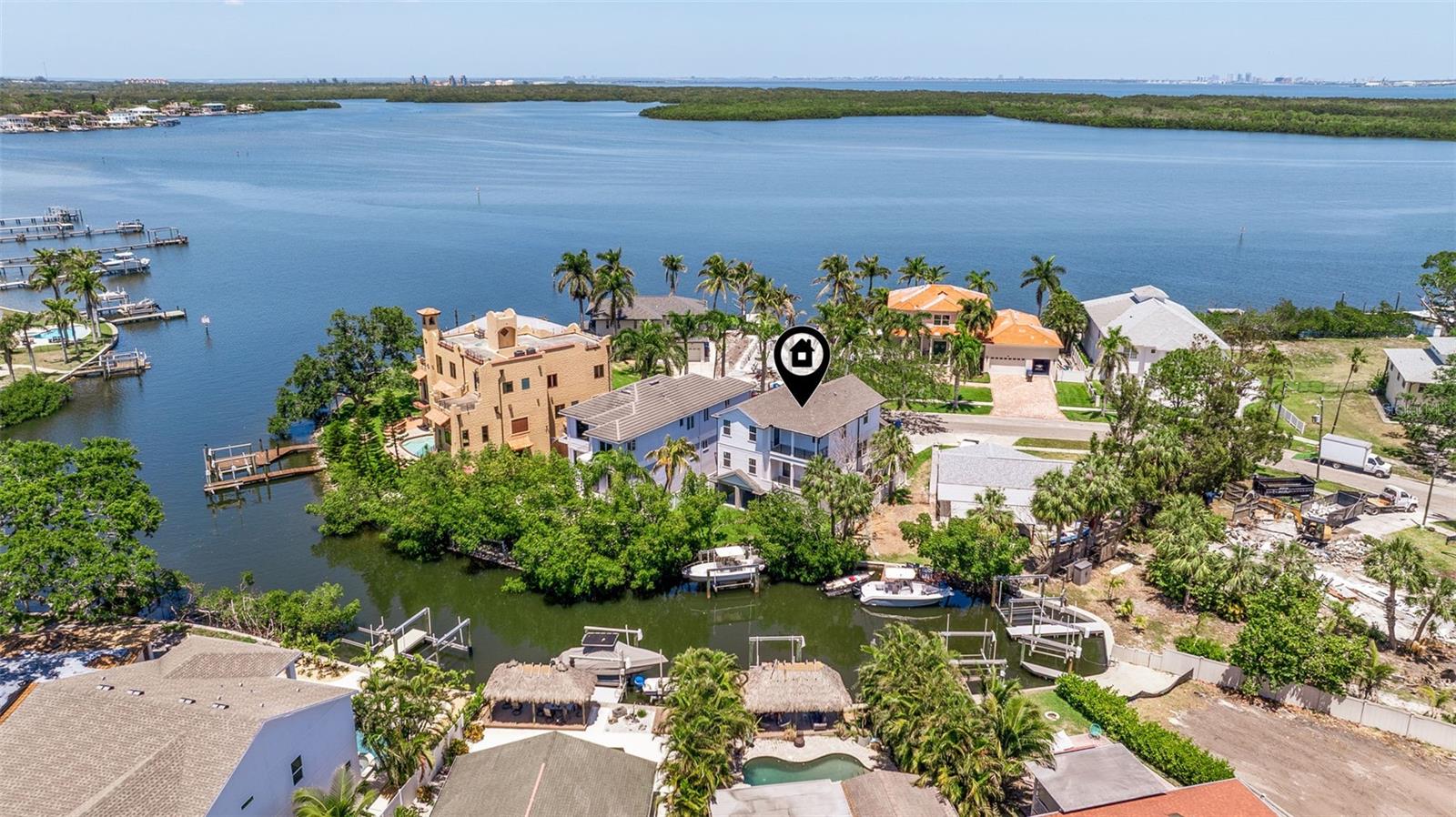 1811 BAYOU GRANDE BLVD NE