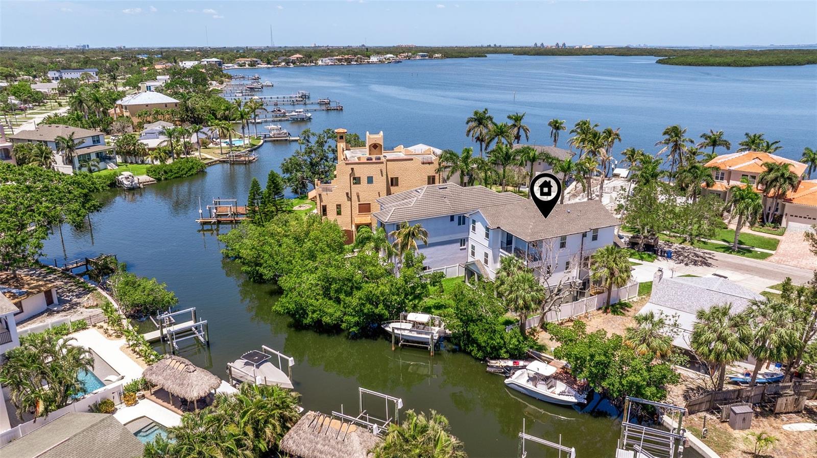 1811 BAYOU GRANDE BLVD NE