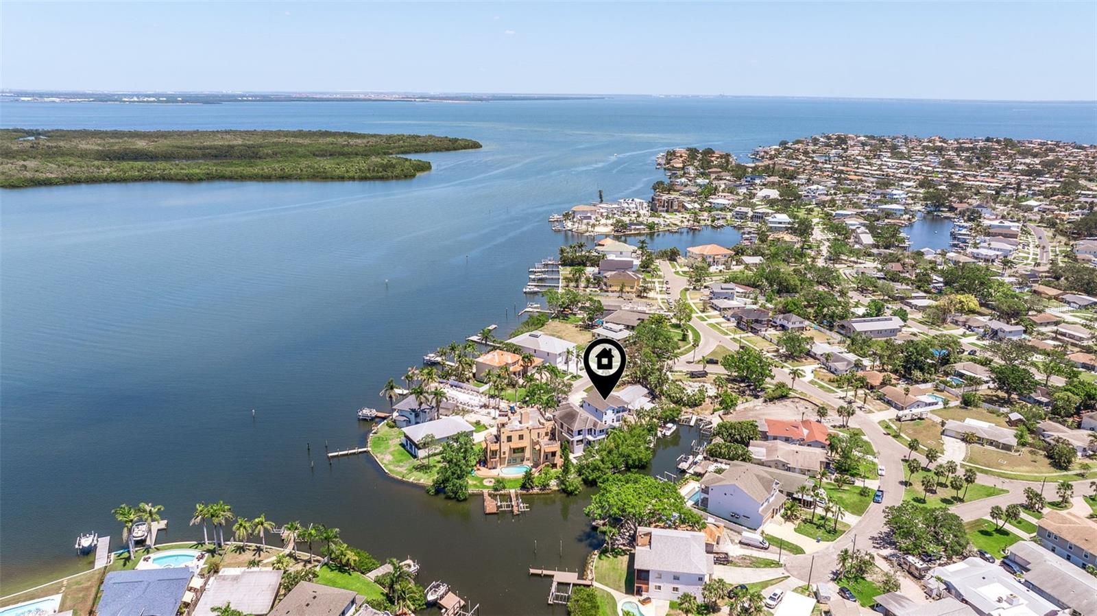 1811 BAYOU GRANDE BLVD NE