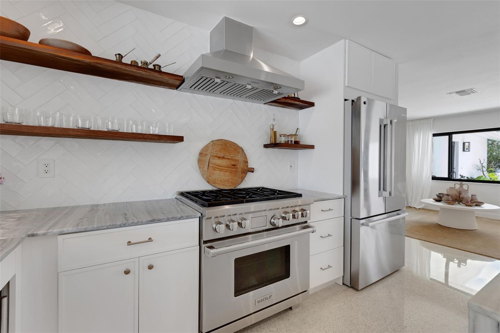 2084 MASSACHUSETTS AVE NE