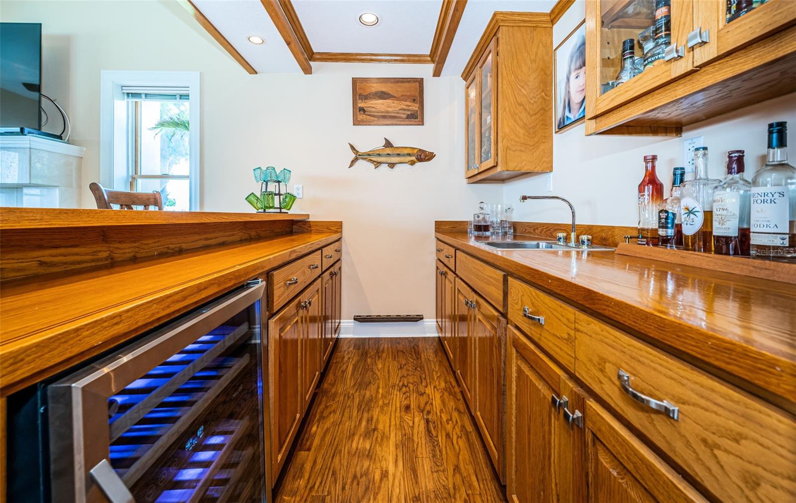 1988 CAROLINA CIR NE