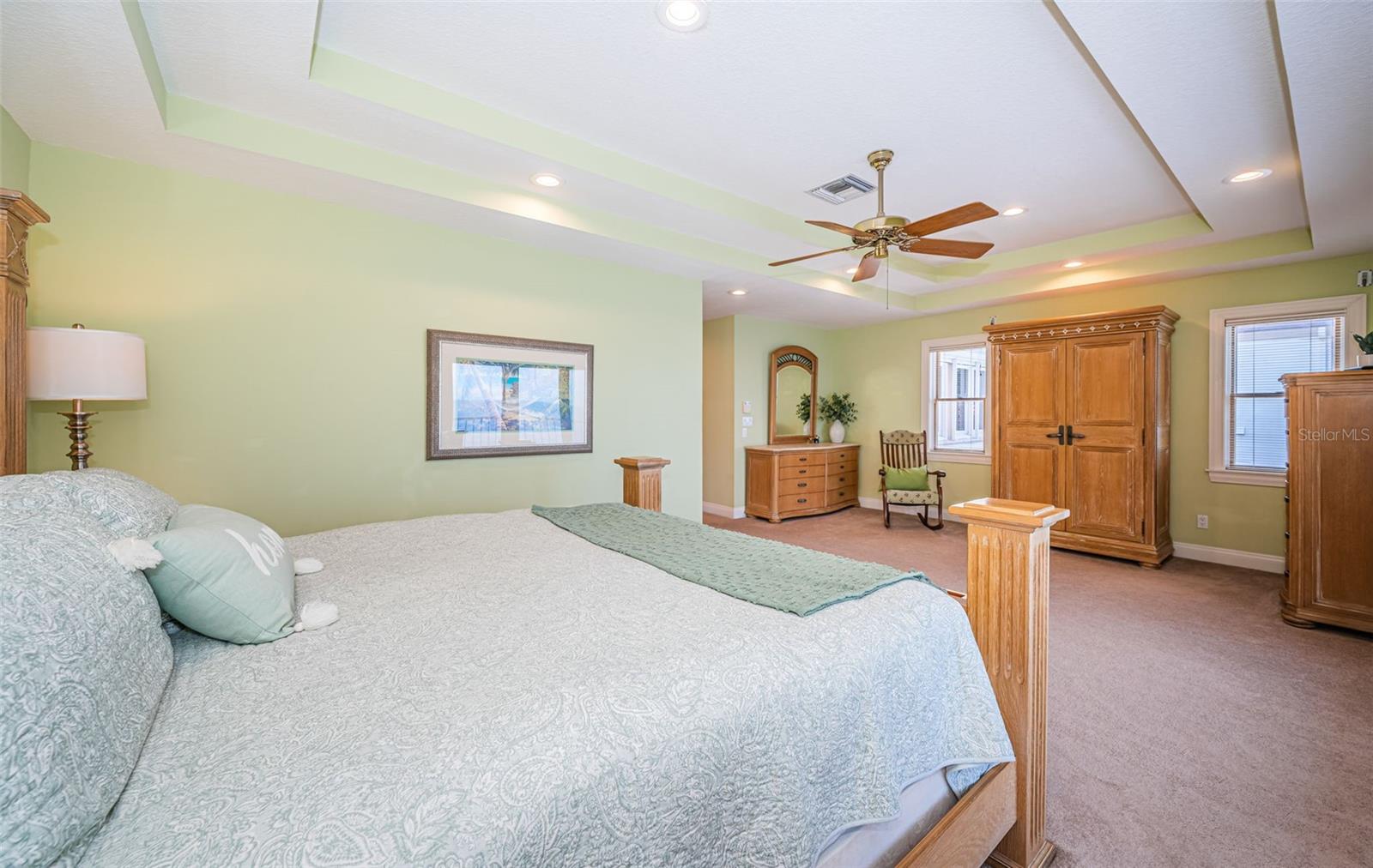 1988 CAROLINA CIR NE