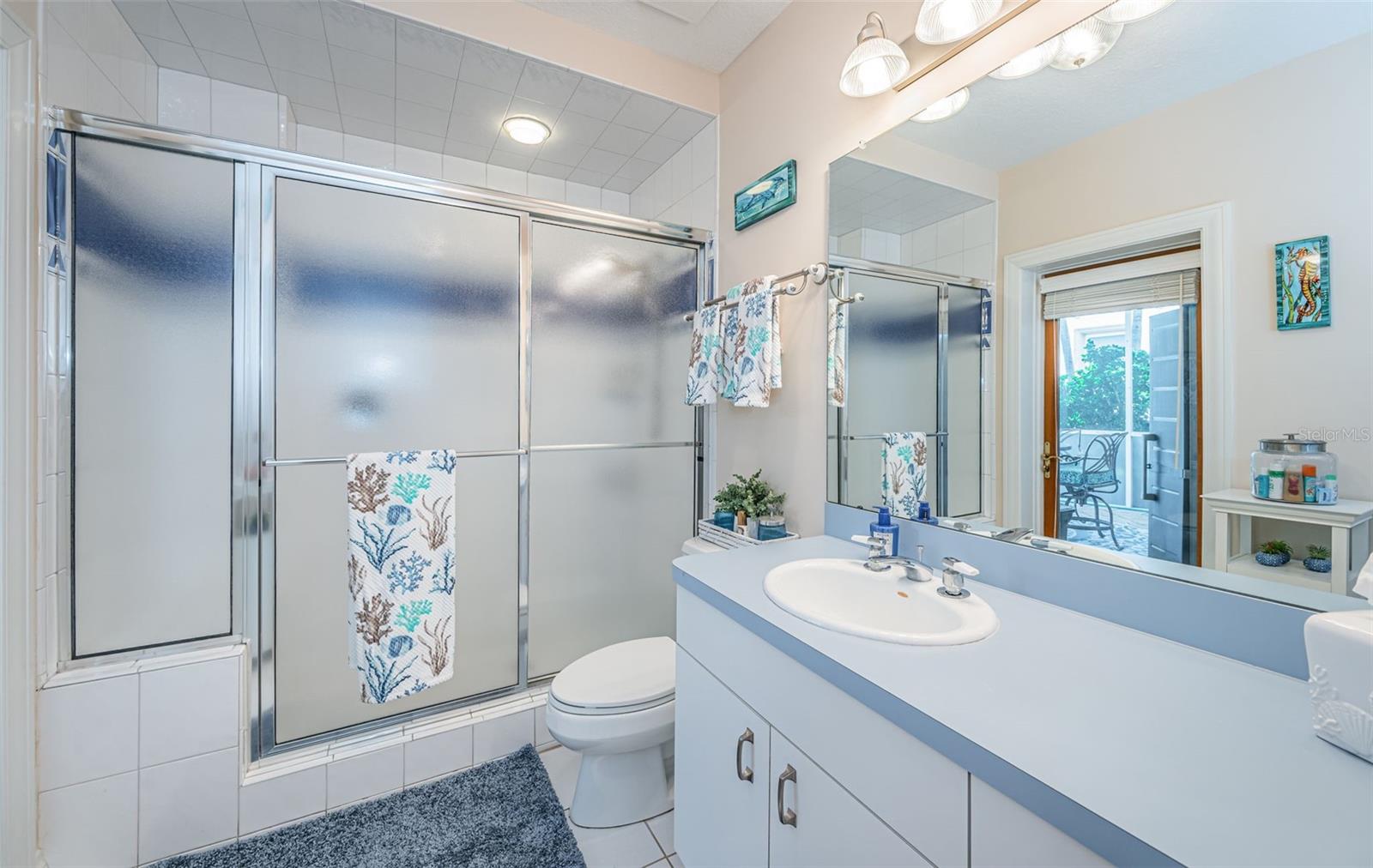 1988 CAROLINA CIR NE