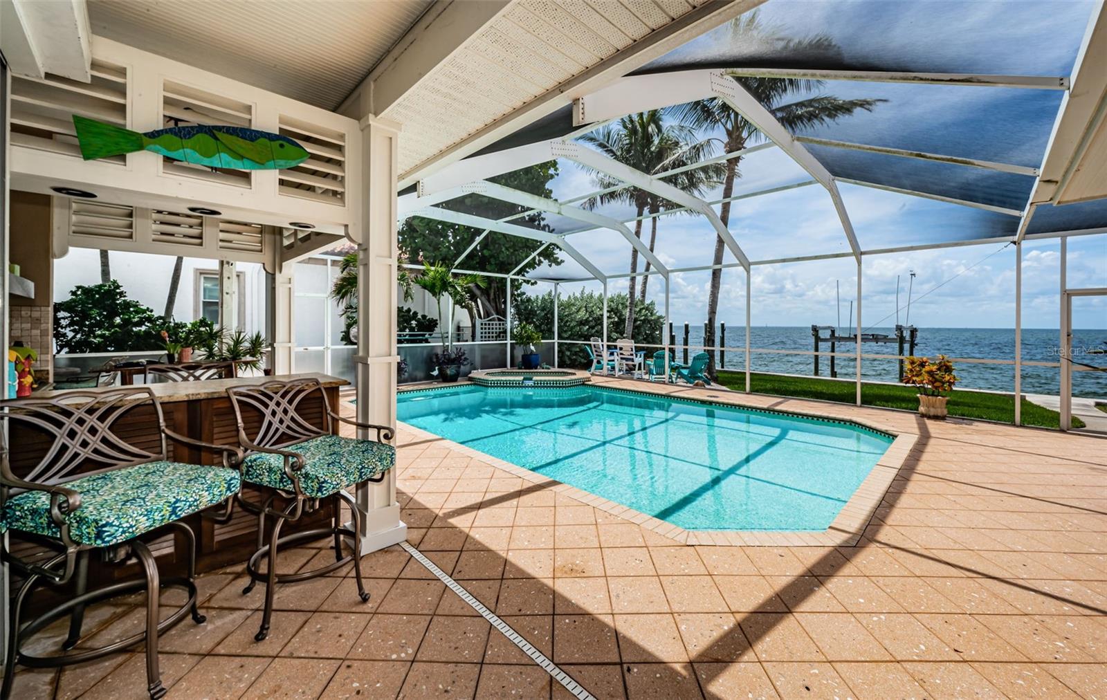 1988 CAROLINA CIR NE