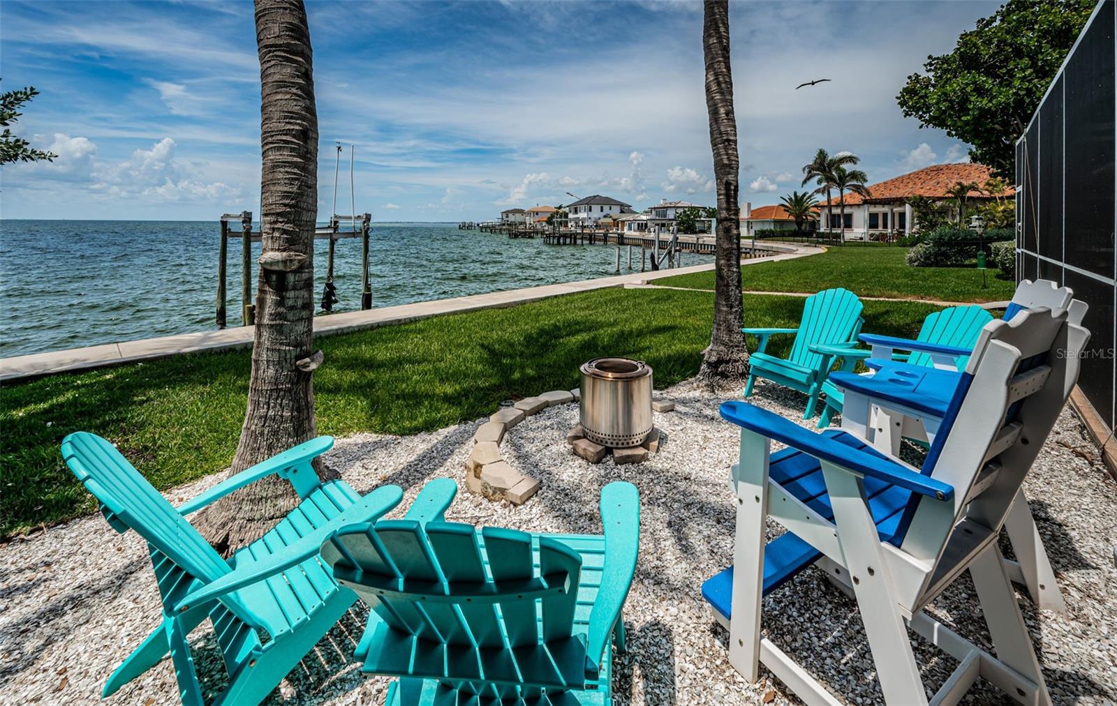 1988 CAROLINA CIR NE