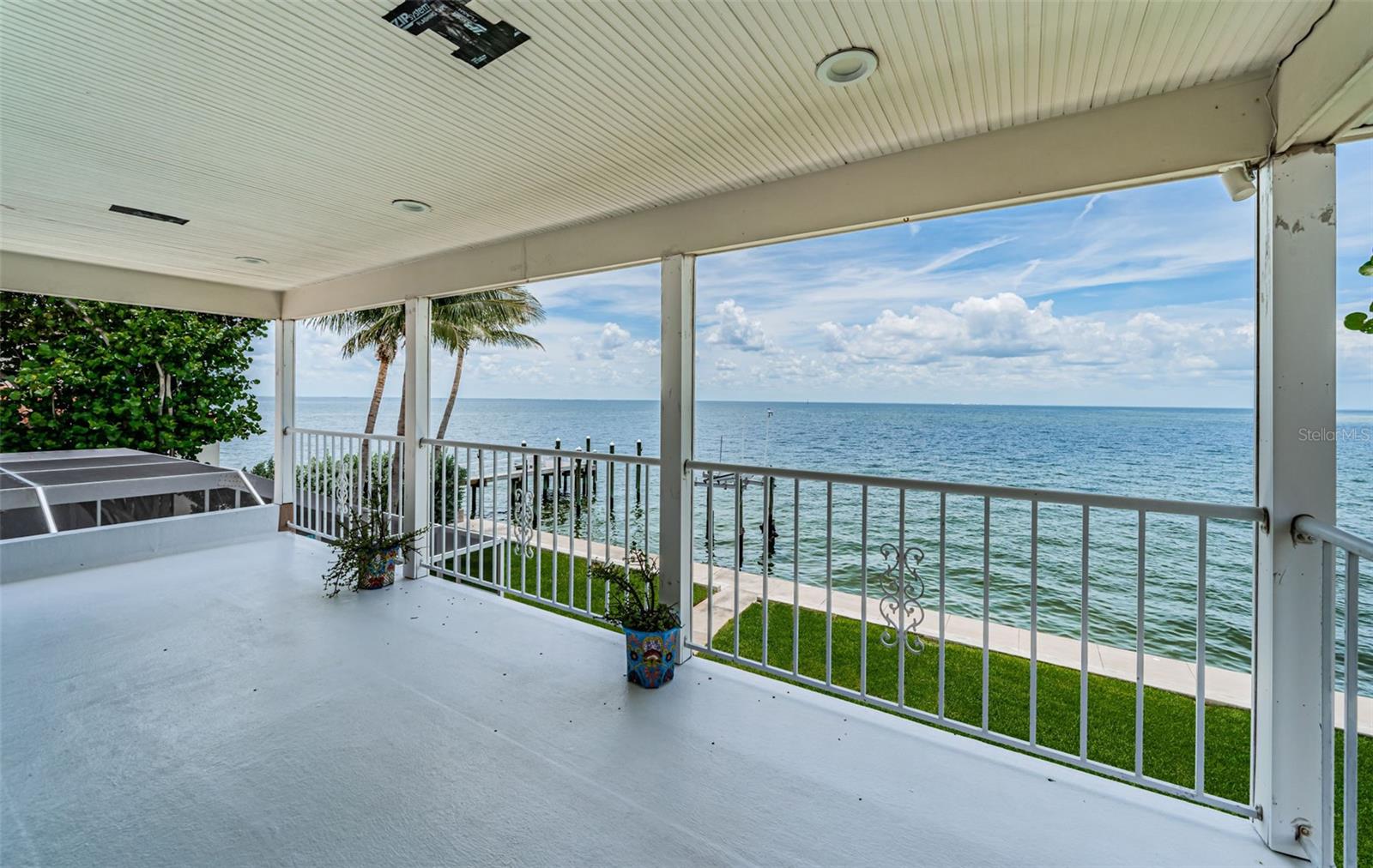 1988 CAROLINA CIR NE