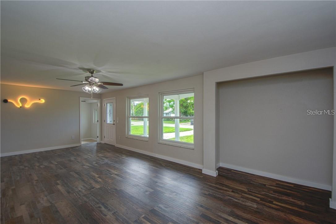 1882 MARYLAND AVE NE