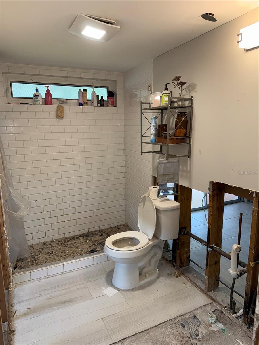 1882 MARYLAND AVE NE