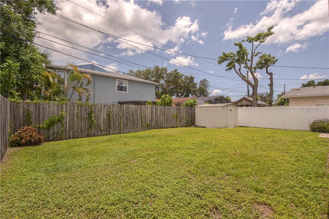 1882 MARYLAND AVE NE