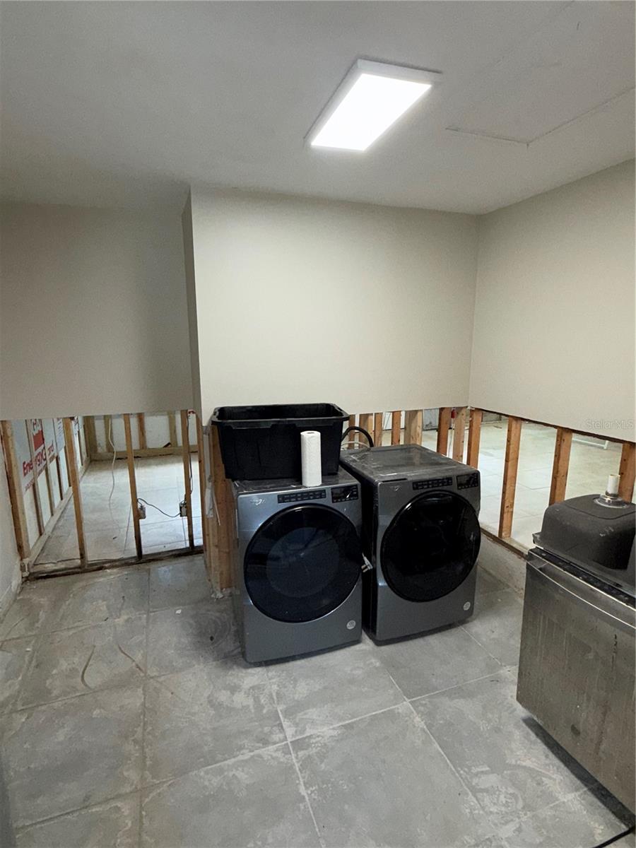 1882 MARYLAND AVE NE