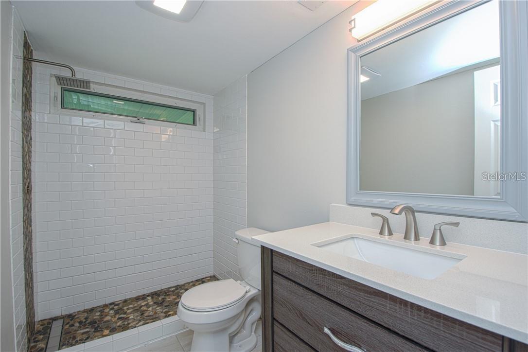 1882 MARYLAND AVE NE