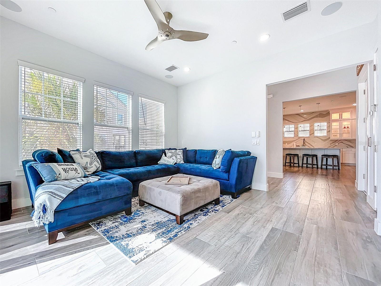 19915 GULF BLVD #206