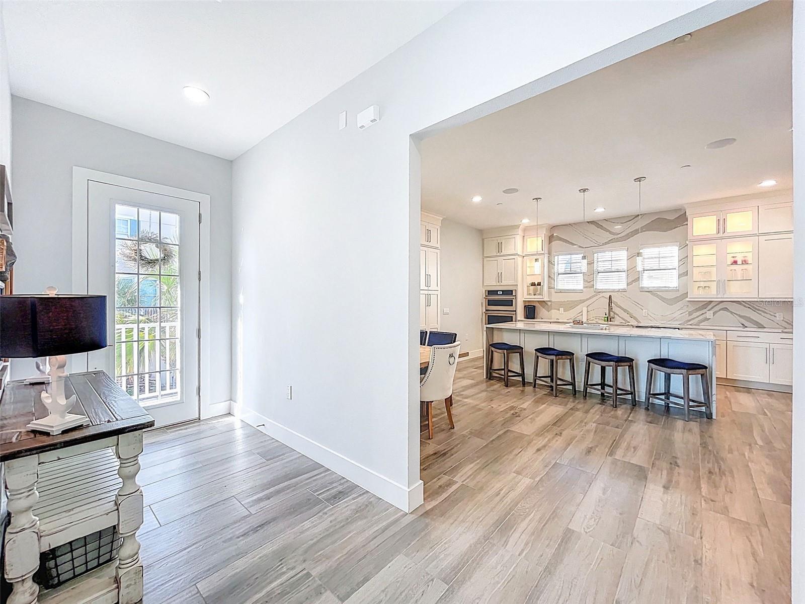 19915 GULF BLVD #206