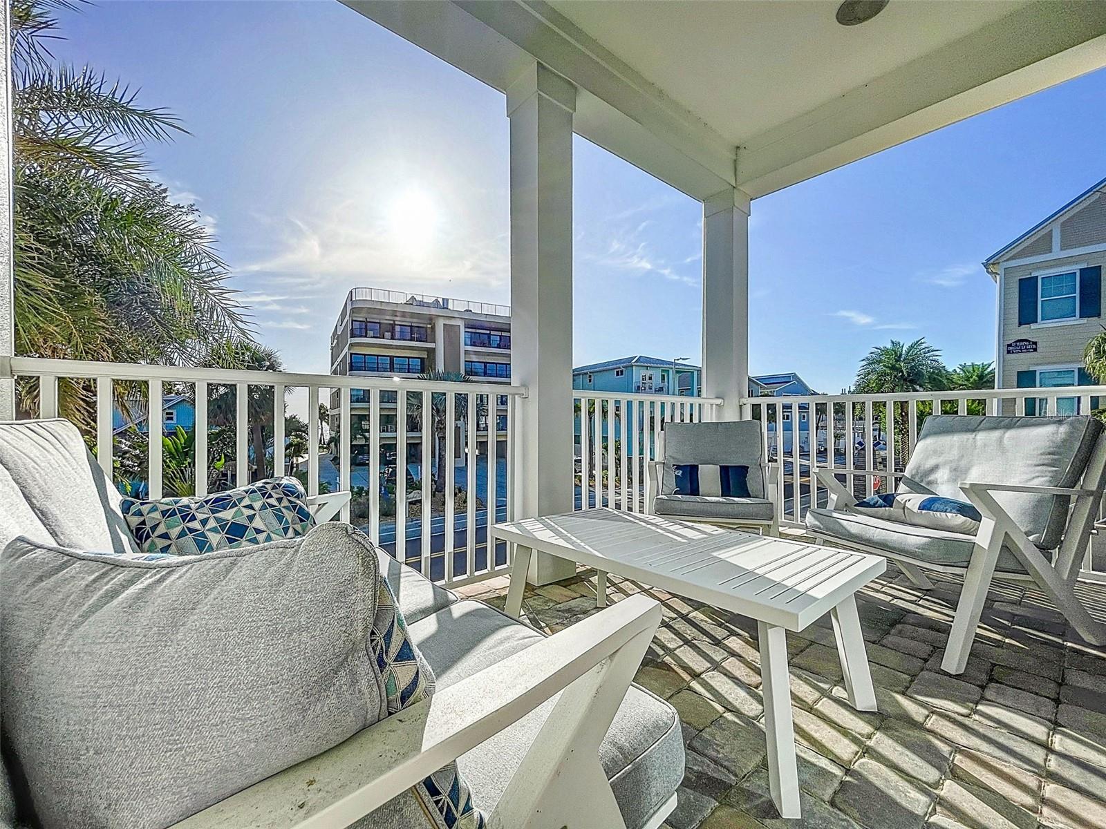 19915 GULF BLVD #206