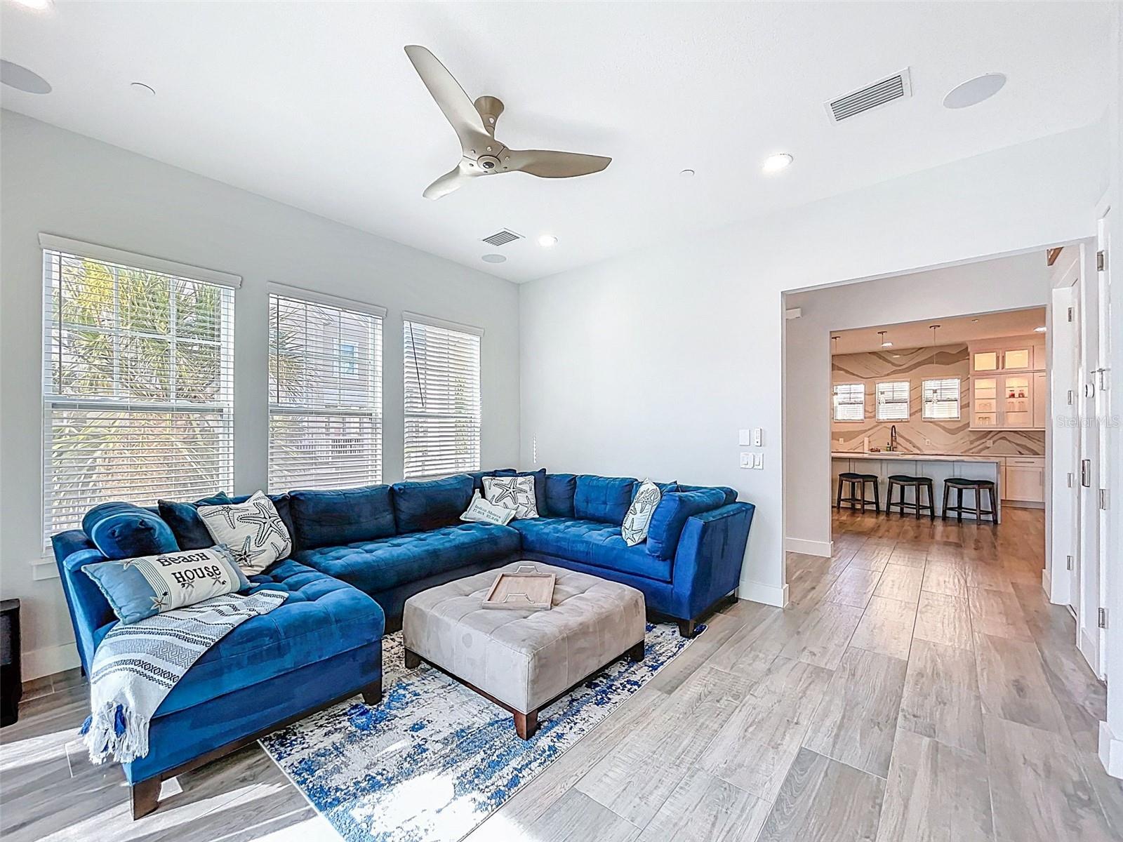 19915 GULF BLVD #206