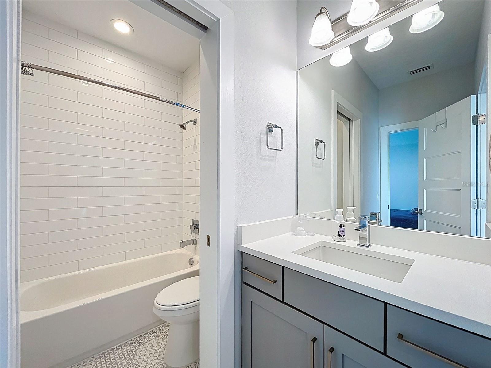 19915 GULF BLVD #206