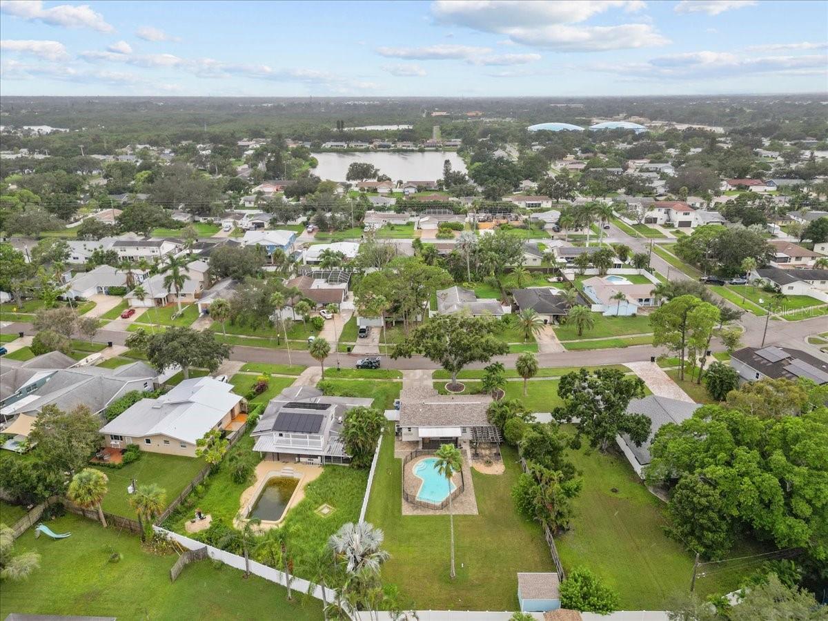 5801 VENETIAN BLVD NE