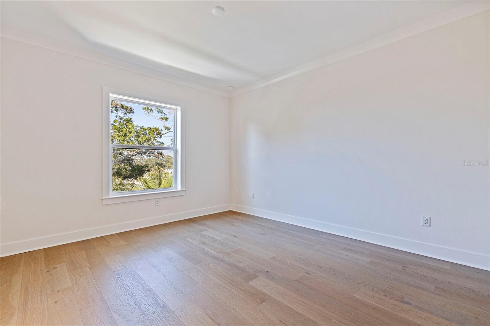 1851 MISSISSIPPI AVE NE