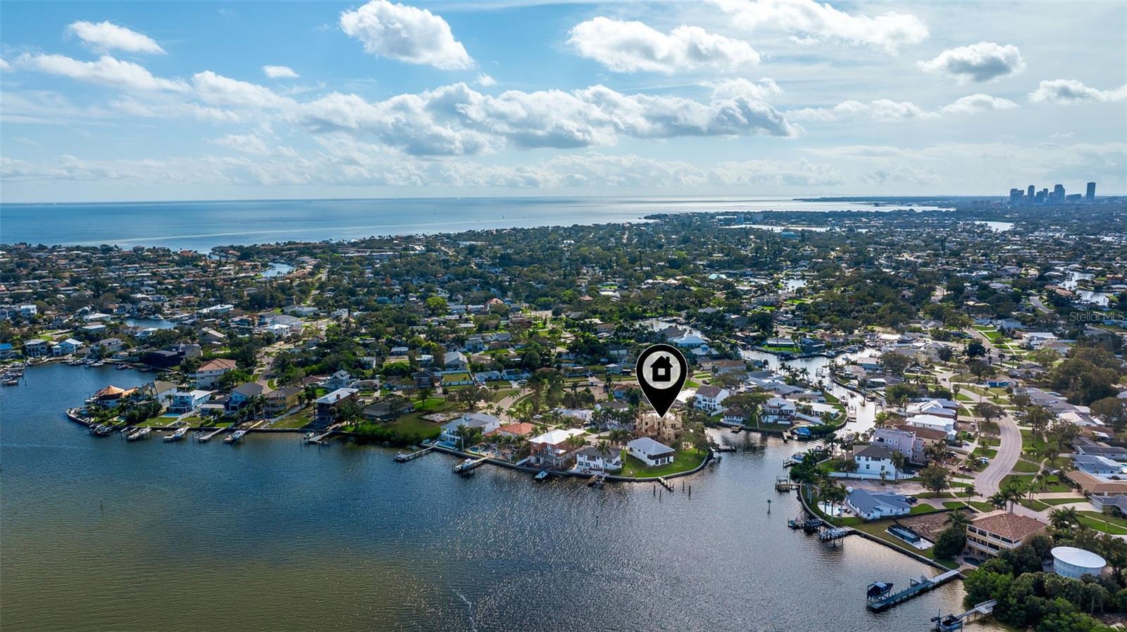 1815 BAYOU GRANDE BLVD NE