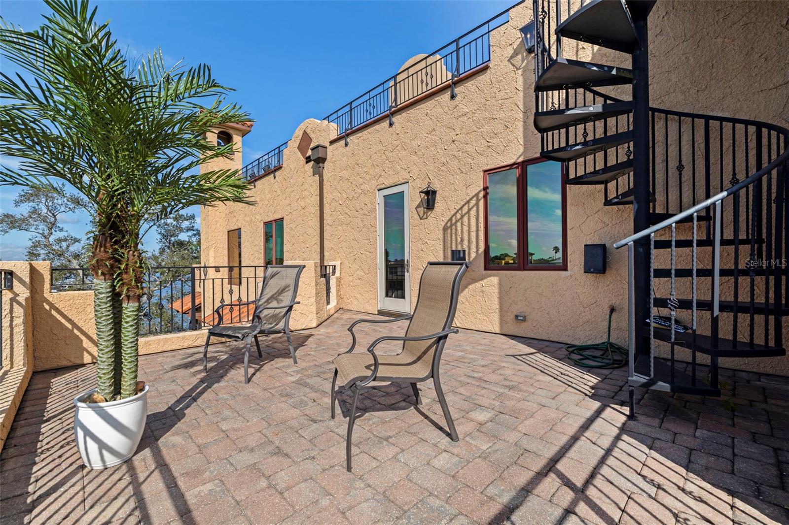 1815 BAYOU GRANDE BLVD NE