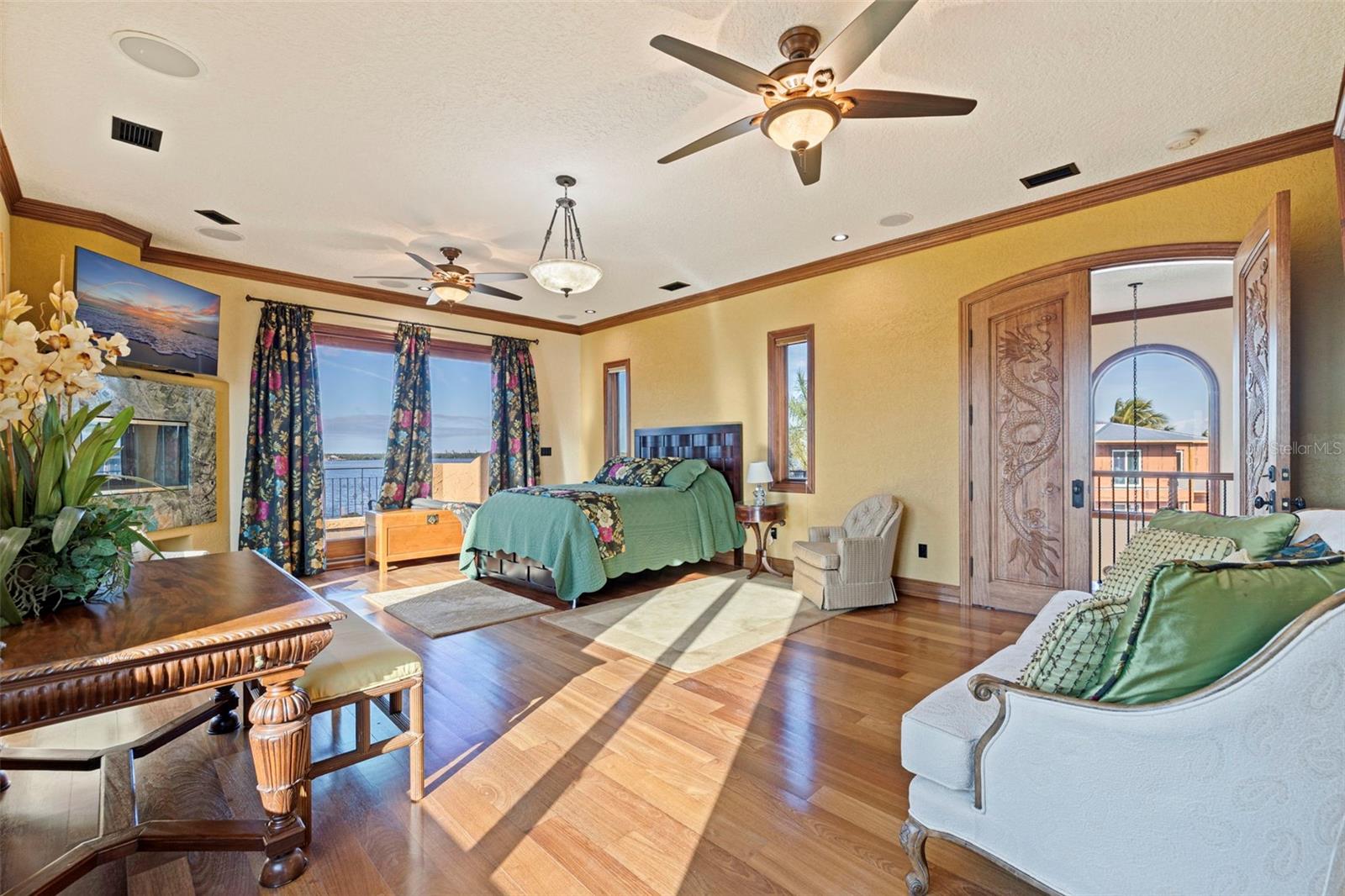 1815 BAYOU GRANDE BLVD NE