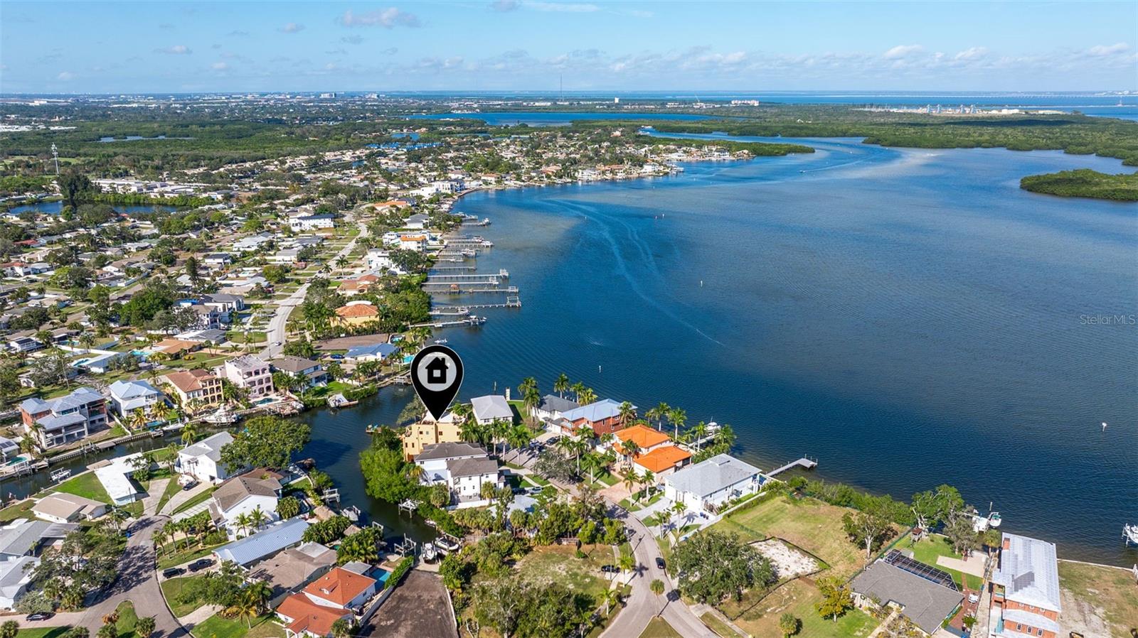 1815 BAYOU GRANDE BLVD NE